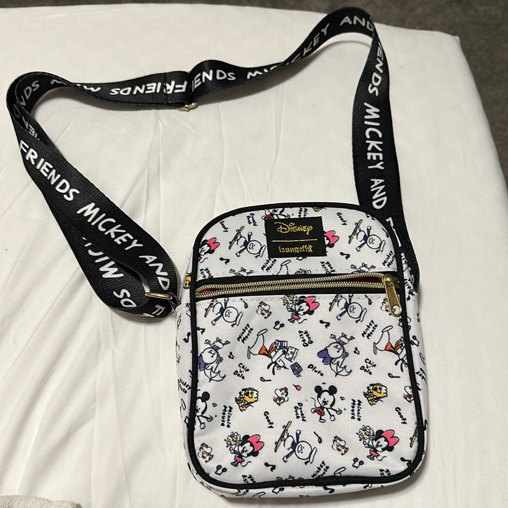 Disney Loungefly  Crossbody Purse Bag NWOT